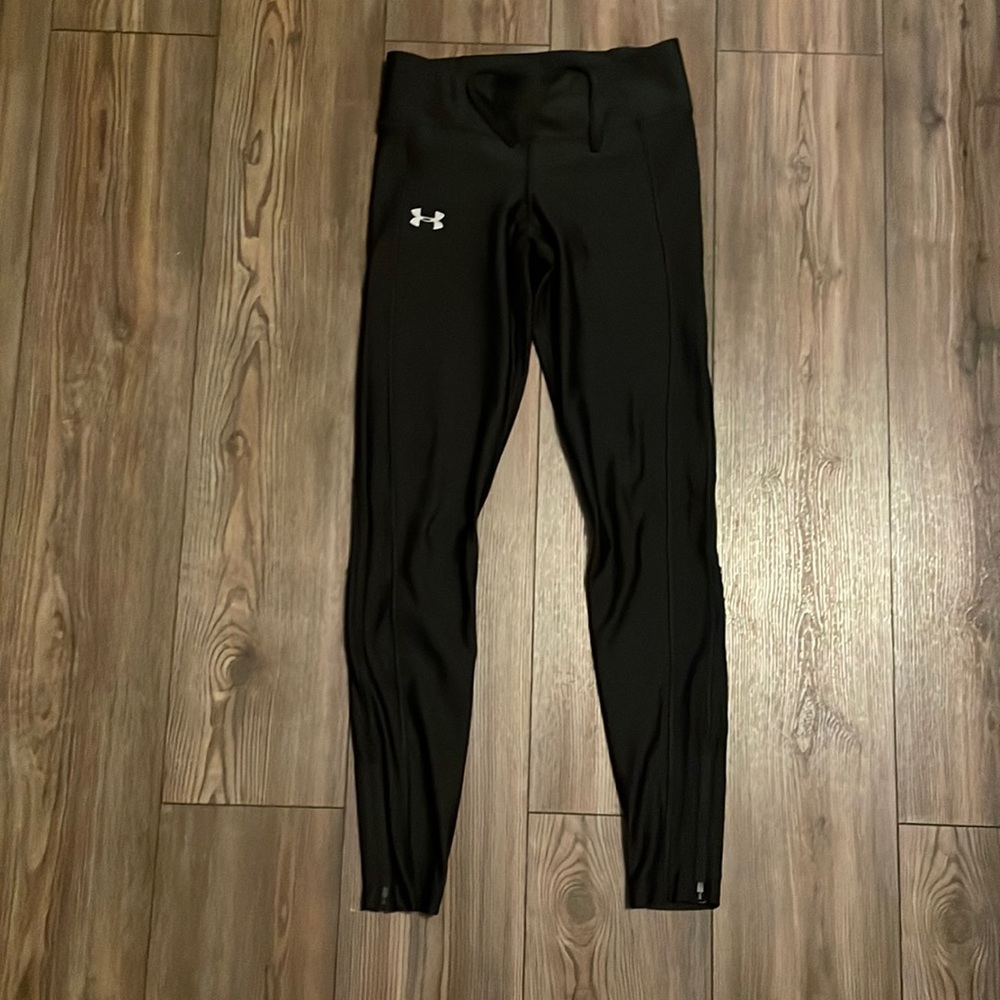 New without tags Under Armour compression heat gear leggings sz medium